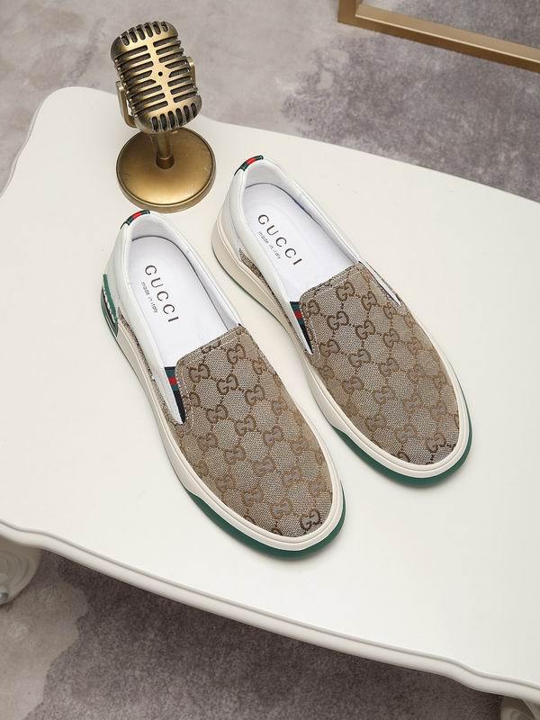 Gucci Men's Shoes 917